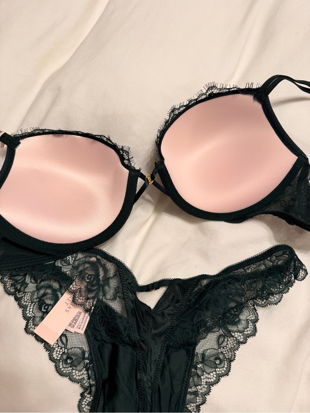 Victoria’s Secret 34D Push-Up Bra & Lace Thong Set NWT Dark Green - Picture 2 of 10